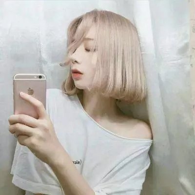 卡米拉